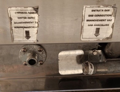 Μεταχειρισμένο Γκριλ Αερίου Τριπλό Επιτραπέζιο 117x70x43Cm  Με Βαλβίδα Εισαγωγής Νερού Για Το Συρτάρι 